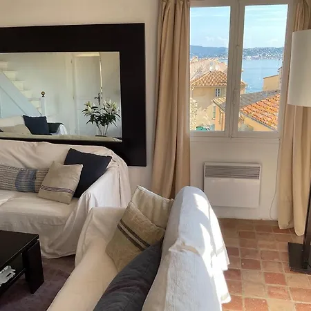 Elegant Flat Central Tropez With Terrace Appartement